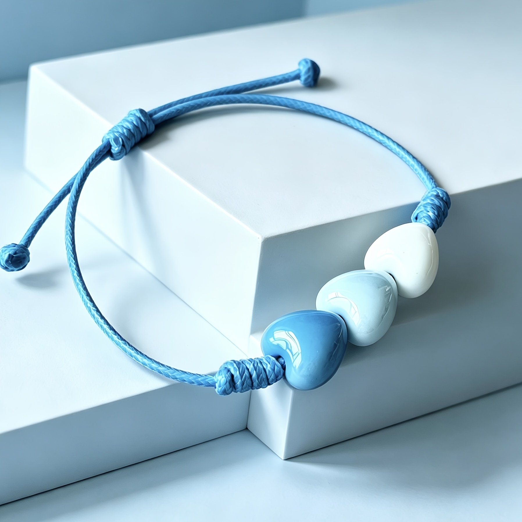 Women's Hand-woven Blue Gradient Heart Bracelet, Seaside Gift